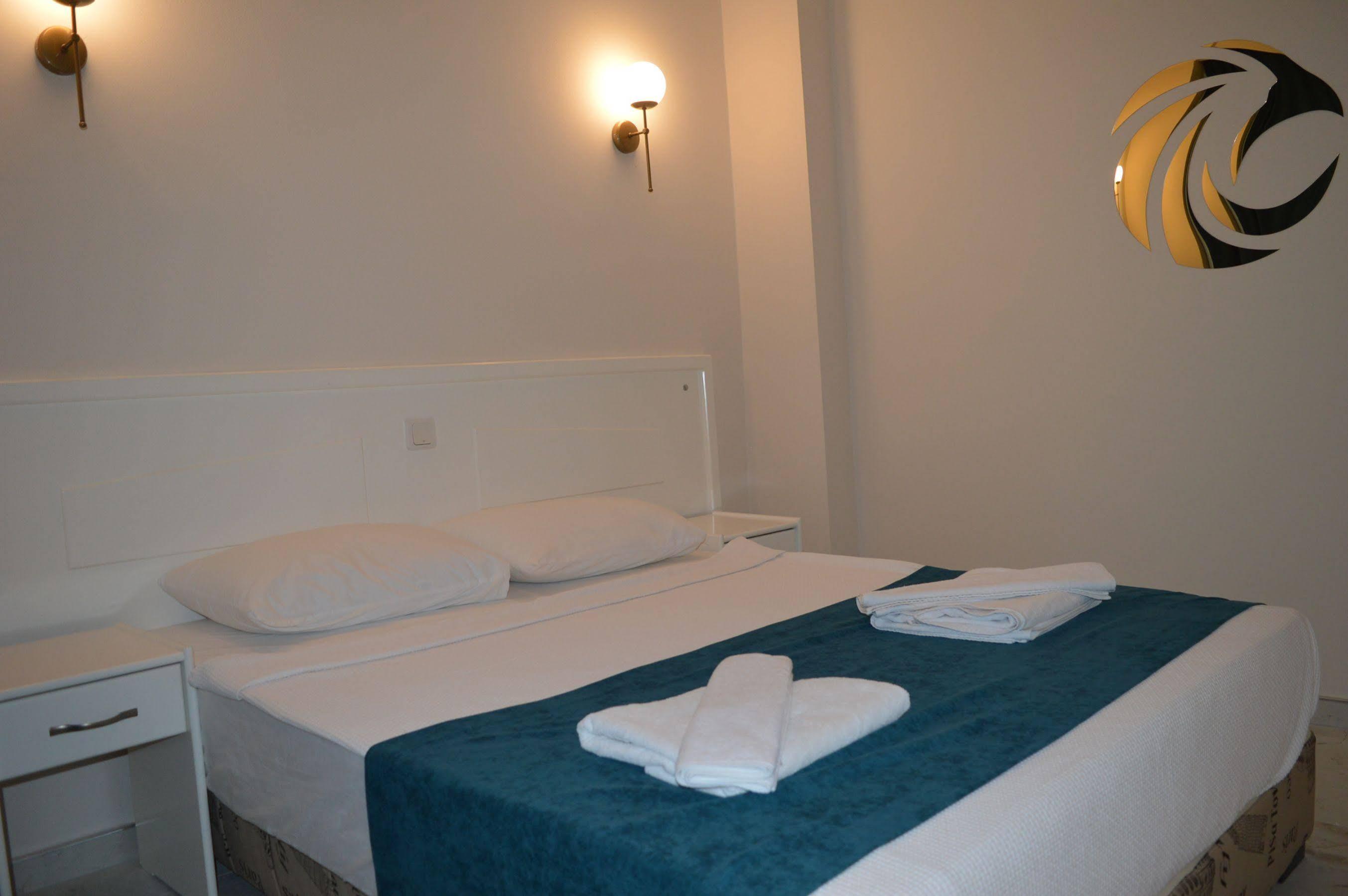 Aquila Beach Hotel เฟทิเย ภายนอก รูปภาพ