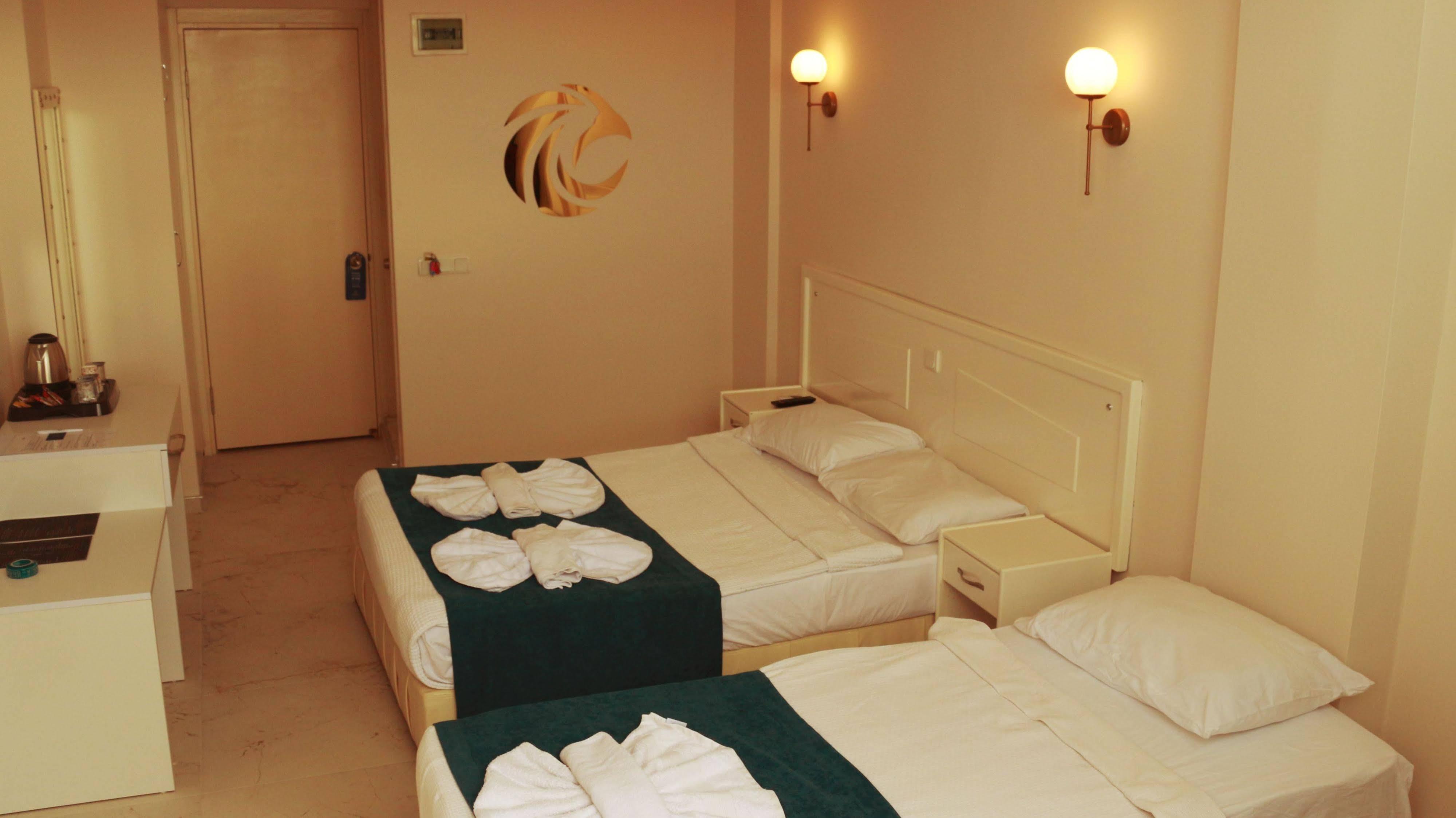 Aquila Beach Hotel เฟทิเย ภายนอก รูปภาพ