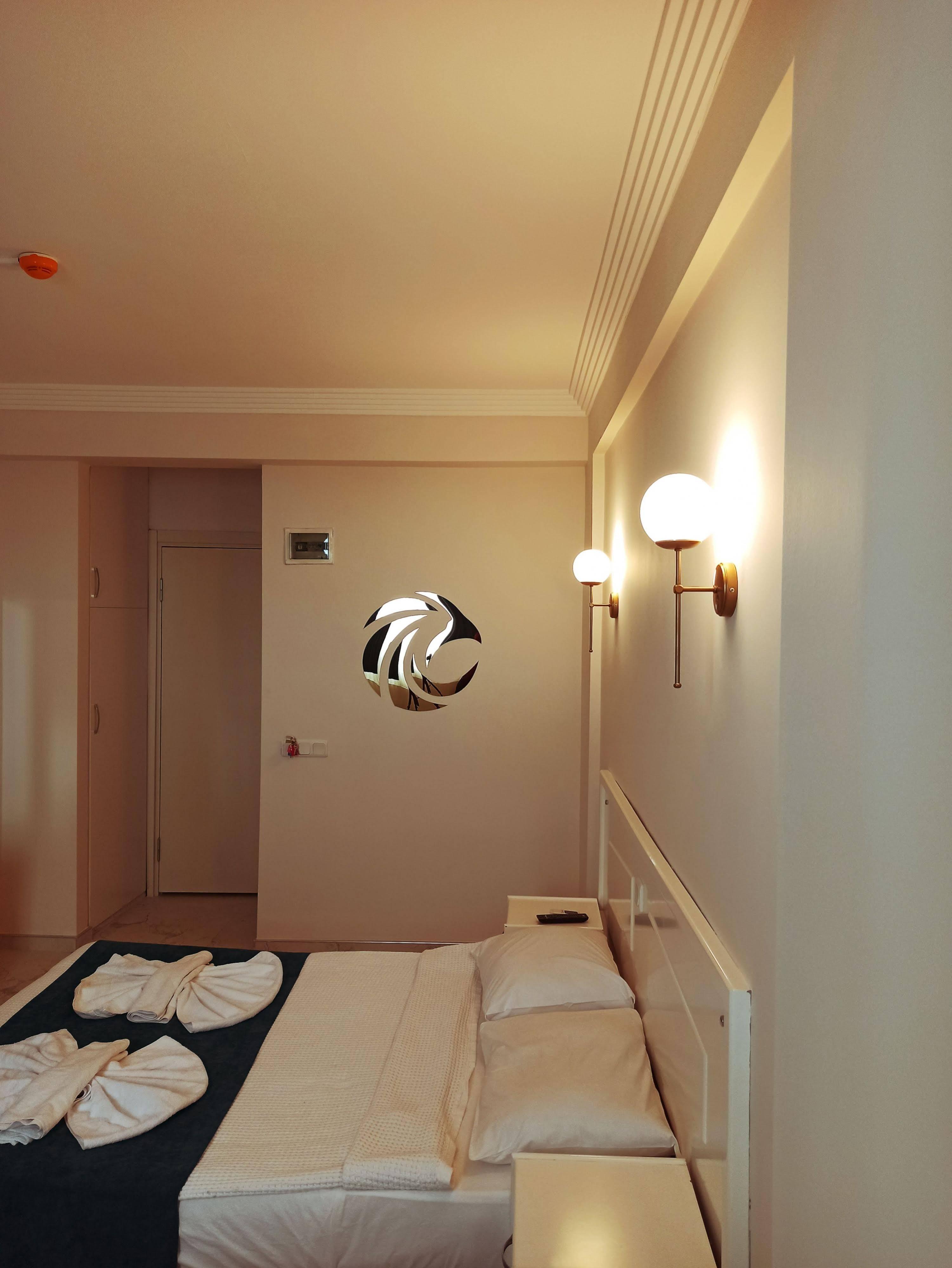 Aquila Beach Hotel เฟทิเย ภายนอก รูปภาพ