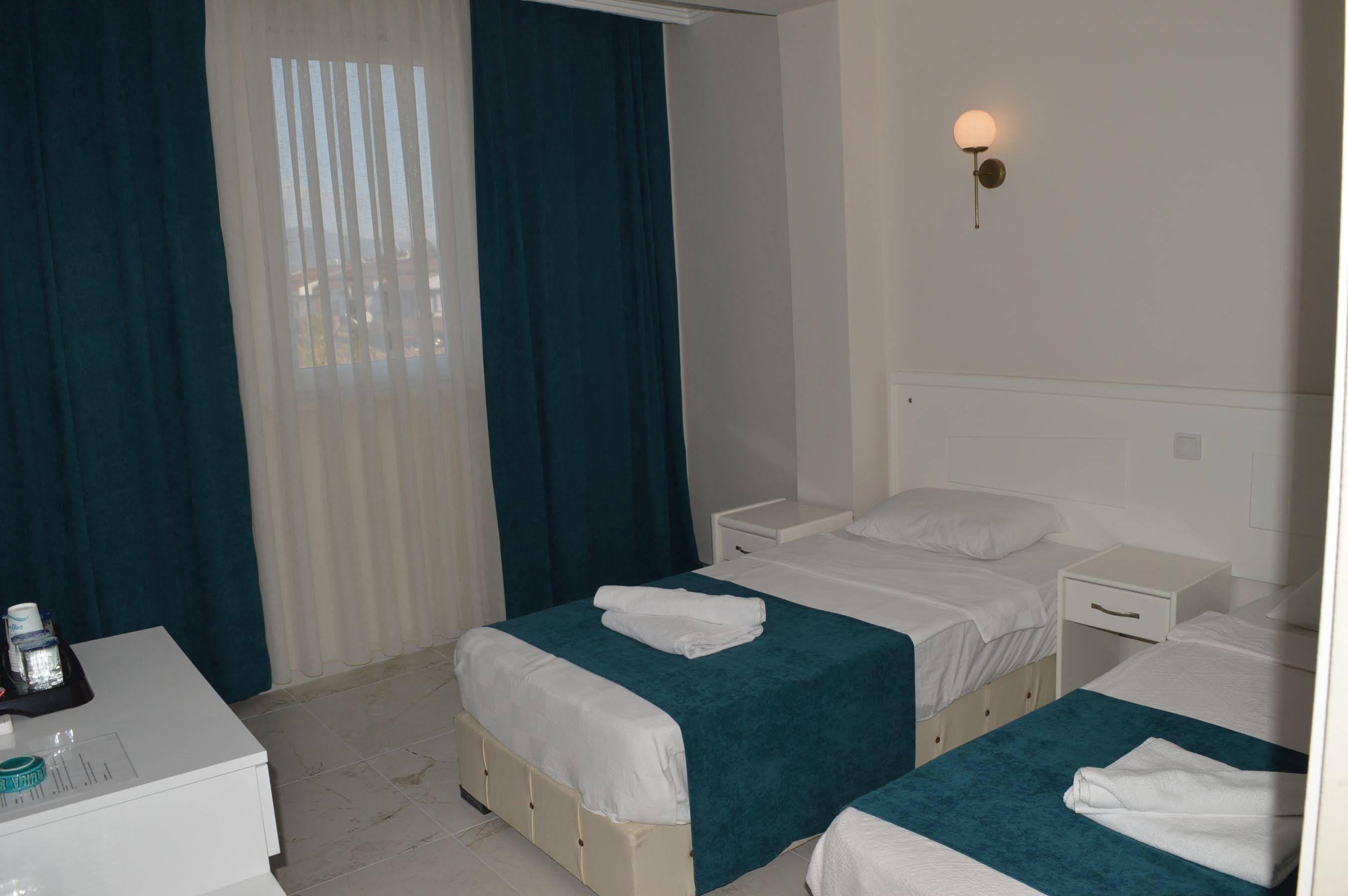 Aquila Beach Hotel เฟทิเย ภายนอก รูปภาพ
